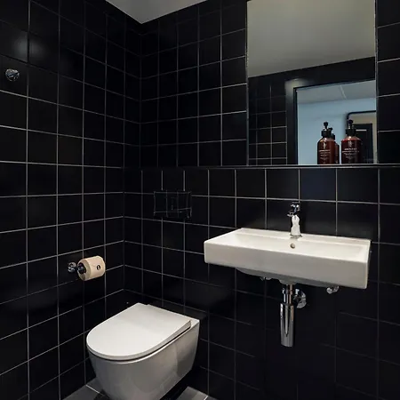 The Social Hub Extended Aparthotel 4*